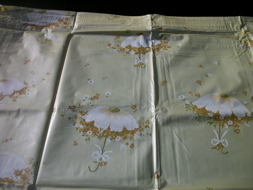 Plastic Shower Curtain Yellow Vinyl Flower Umbrellas Print Divided Pair Vintage - Picture 11 of 11