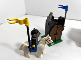 LEGO Castle Dungeon Hunters 6042 (1990) +   Black Monarch's Ghost 6034 rare