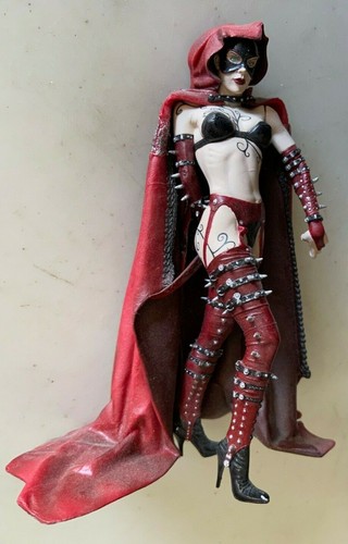 McFarlanes Monsters Series Twisted Fairy Tales Red Riding Hood Action Figure - Picture 4 of 11