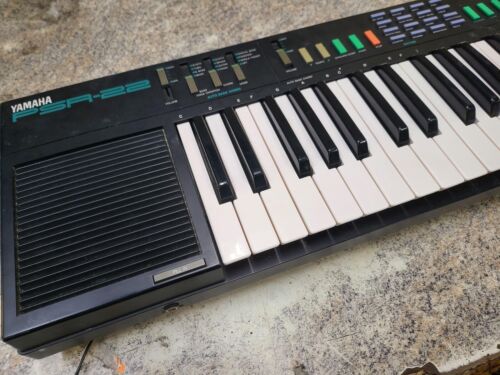 Yamaha PSR-22 Electronic Keyboard Synth - Vintage Japan - Bild 2 von 5