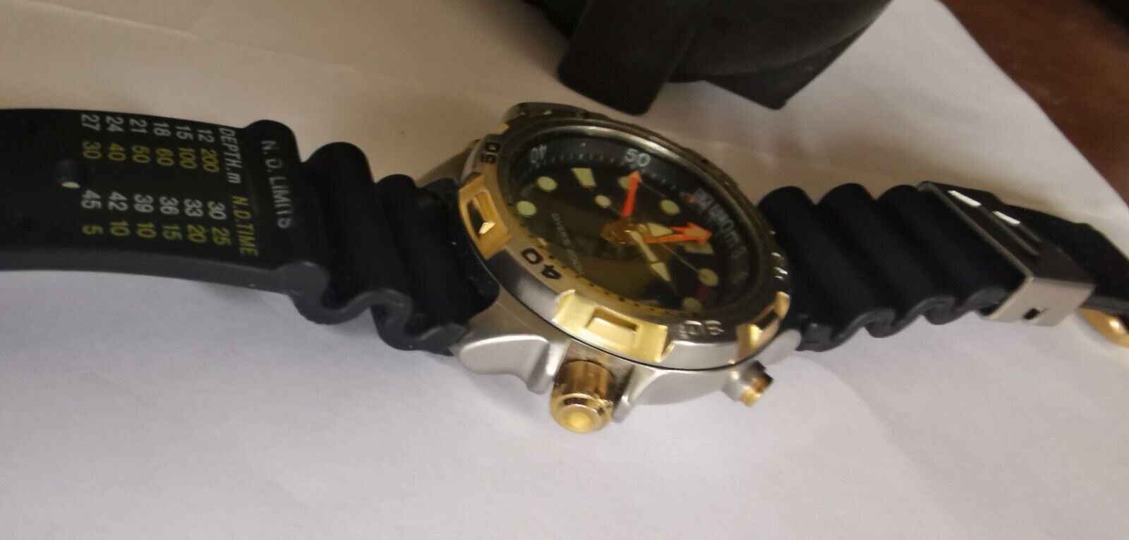 Picture 4 of 6
