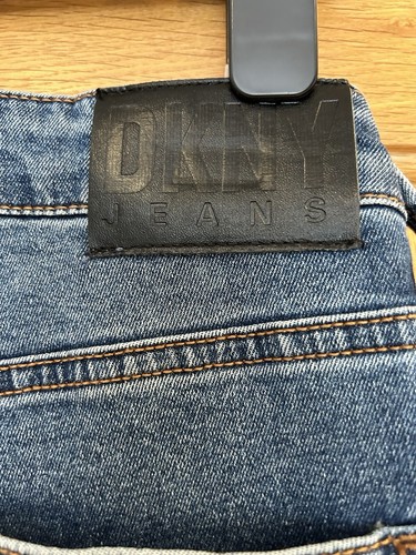 Brand New DKNY Ladies Waverly straight Leg Jeans Uk Size 10 - Picture 7 of 9
