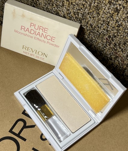 Vintage Revlon Pure Radiance Moonshine Effects Powder .33 oz - Picture 2 of 5