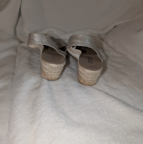 Chico's Open Toe Wedge Sandals Women's Shoe Size 10 Silver Beige Worn Once EUC - 第 4/5 張圖片