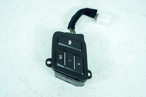 09-14 Hyundai Genesis OEM Left Driver Seat Memory Switch 5098 - Bild 6 von 17
