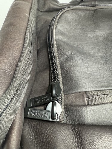 Borsone Kenneth Cole REACTION in pelle di vacchetta colombiana modello 580841 20" - Foto 10 di 16