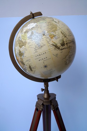 18" World Globe with Tripod Stand Vintage Style Atlas Home Decor & Gift For Kids - Picture 10 of 15