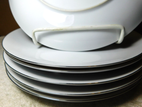 Narumi~Japan Lyric Dinner Plates Pink Flowers, Gray Leaves Platinum 1950s - Picture 20 of 23