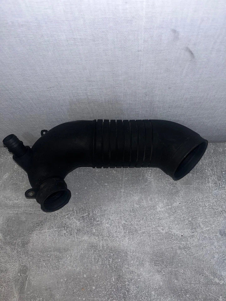 8e0129615 INTAKE MANIFOLD HOSE for Audi A4 2003 1.9D 96kw - Imagen 3 de 4
