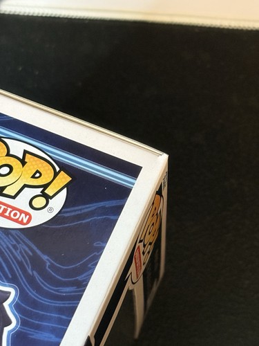 Funko Pop! Solo Leveling: Sung Jinwoo #2037 EE Exclusivo Supreme 9500 piezas - Imagen 6 de 7