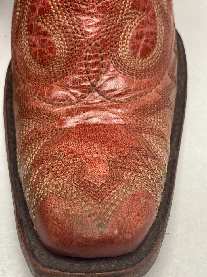 Женские сапоги вестерн CORRAL G1900 Vamp с красной строчкой размер 7 1/2 - Изображение 2 из 4