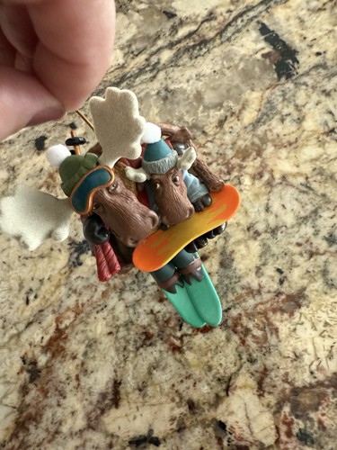 Hallmark Keepsake Ornament 2007 Downhill Thrills Moose On Ski Lift - Picture 7 of 10