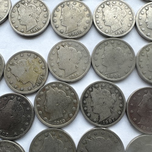 (lot of 39)V Nickels Liberty Head - Full Readable Dates - Bild 8 von 13