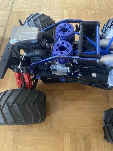 Kyosho Giga Crusher Dual Force Df Rar Tuning Big Block 28 Sammlerstück 1/8 Truck - Bild 3 von 10