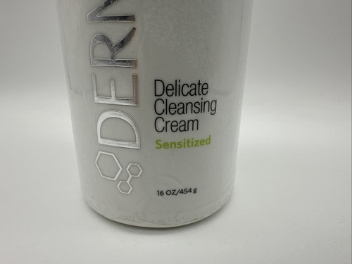 Dermaquest Delicate Cleansing Cream 16 oz/ 454 g - Picture 2 of 6