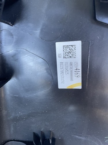 2019-2022 CHEVROLET SILVERADO 1500 REAR RIGHT PASSENGER SIDE DOOR PANEL OEM - Picture 5 of 11