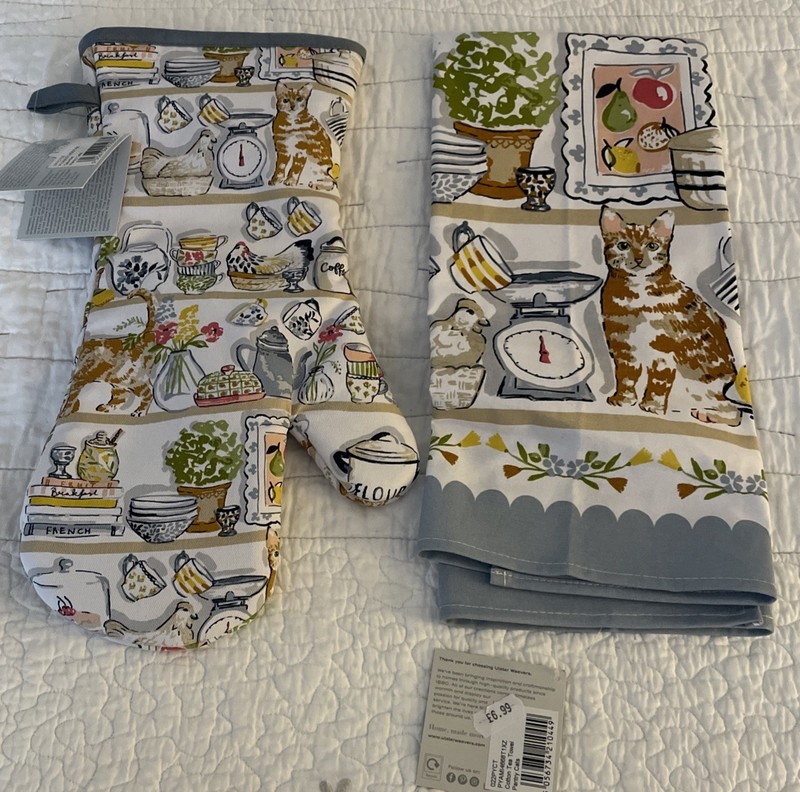 NWT!!  Irish Linen Kitchen Mitt And Dish Towel From Ulster Weavers-Cat Design