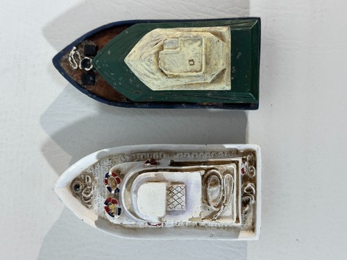 Set of 2 Small Resin Boat Ship Figures, boat ship décor, nautical décor - Picture 13 of 14