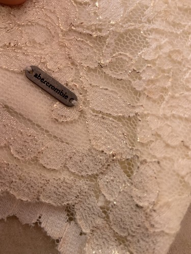 Abercrombie Skirt Size S Kids Ivory And Gold Lace Mini - Picture 2 of 4