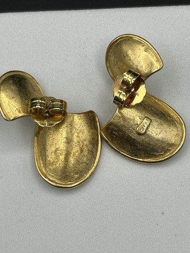 Vintage Marked Signed TAT Earrings Gold Tone Pierced 1.5” #4 - Bild 3 von 3