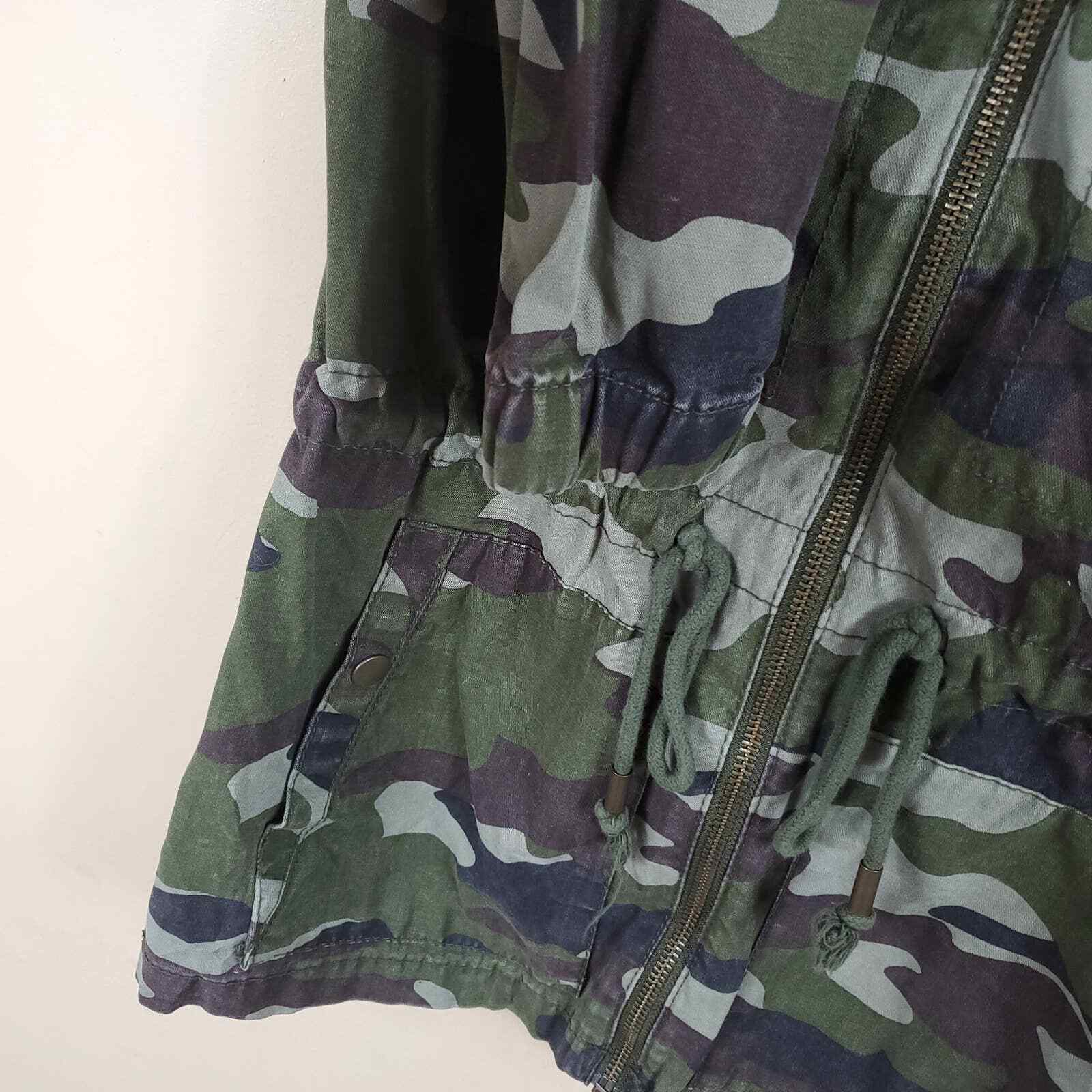 Old Navy Camouflage Field Jacket Size XS - image 6