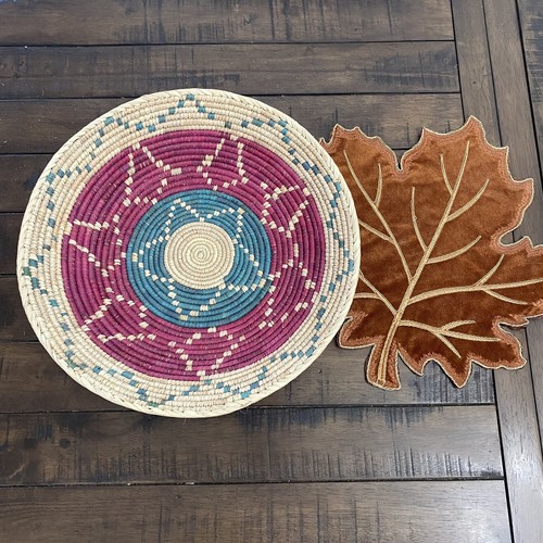 15” Shallow Woven Basket, Southwestern Style Decor - Picture 5 of 11