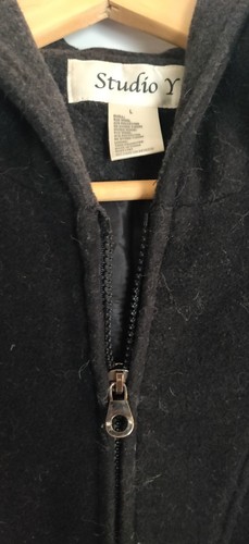 Women's Black Wool Blend Short Coat Hood Full Zip Size Large Studio Y Lined EUC - Picture 3 of 8