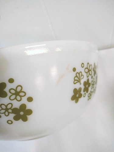 Vintage Pyrex Spring Blossom Nesting Bowl Set 401–404 Green Daisy Flowers - Picture 7 of 14