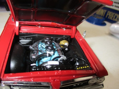 Franklin Mint 1964 Red Pontiac GTO Convertible BOX & papers- 1:24 not complete - Picture 12 of 13
