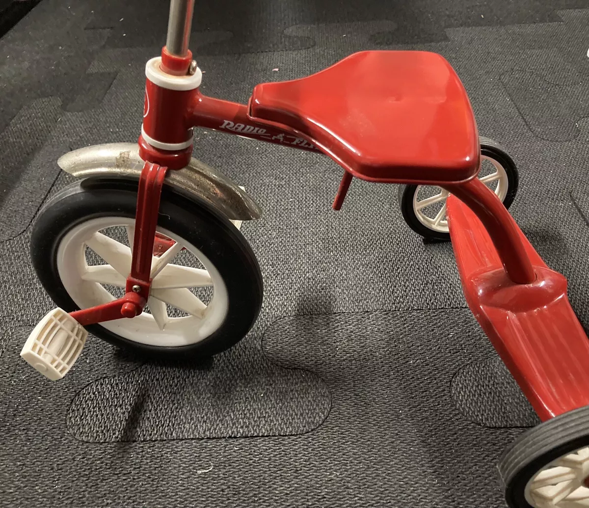 All metal hotsell radio flyer tricycle