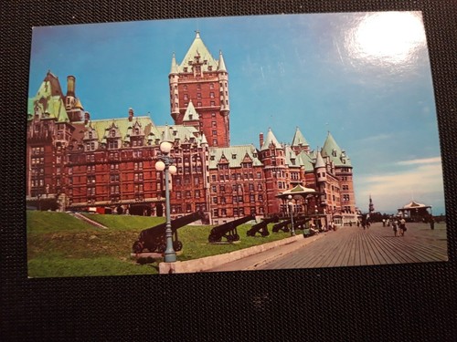 Tarjeta postal Chateau-Frontenac at La Terrasse Dufferin en Quebec Canadá - Imagen 1 de 4