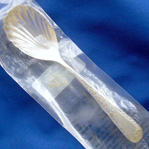 RARE • NEW • Kirk Stieff MAYFLOWER Sterling Silver SUGAR SHELL SPOON