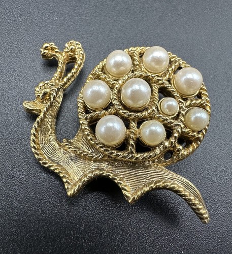 Signed 1928 Designer Brand Figural Gilded Gold Tone Faux  Pearl Snail Brooch 1.5 - Picture 1 of 24