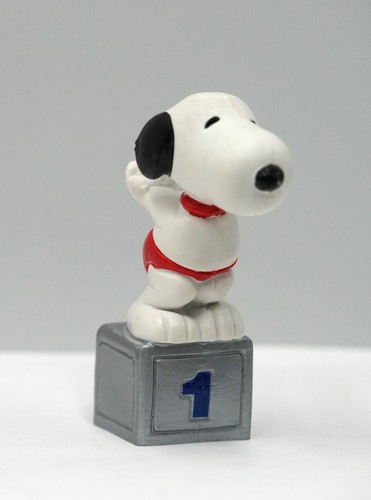 +Snoopy/Peanuts Schleich, Whitman's, Mc Donald's Pvc + selezione di figure in plastica: - Foto 160 di 177