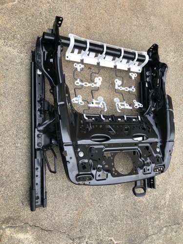 2019-2021 Volkswagen Jetta OEM Front Right Side Seat Track Frame 5QM881106 - Picture 2 of 4
