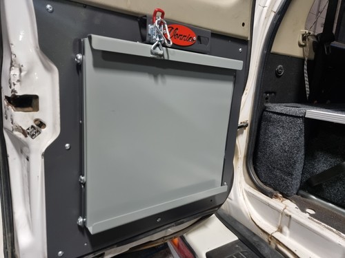 VONNIES Rear Barn Door fold down Table P/SIDE for Nissan GU PATROL Wagon - Picture 11 of 13