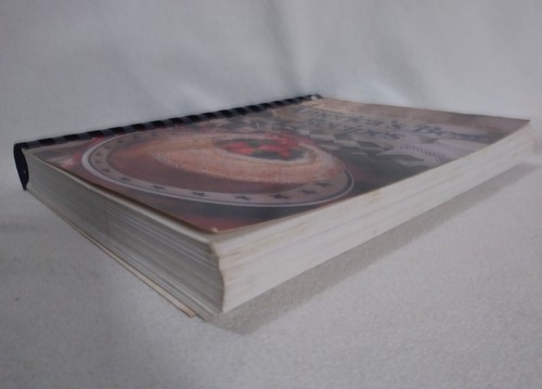 Americas Best Recipes Cookbook 1992 Hometown Collection Comb Binding Ppb - Picture 4 of 10