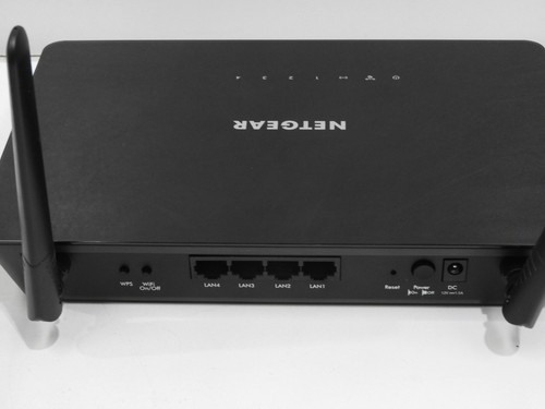 NETGEAR WAC104 WiFi 5 802.11AC AC1200 Dual Band Access Point (Faulty) - Picture 5 of 8