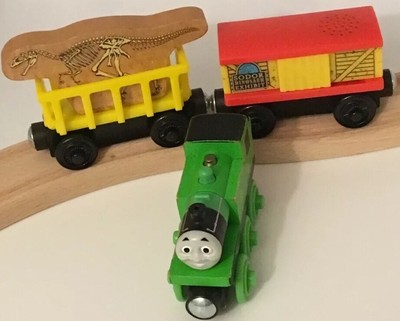 wooden railway oliver