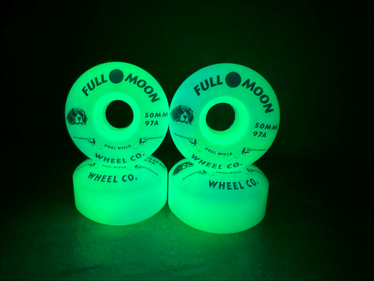 大人気定番商品 Full🌑Moon 97A Dual Glow Swirl Dual Wield Park Shape サーフィン・ボディボード