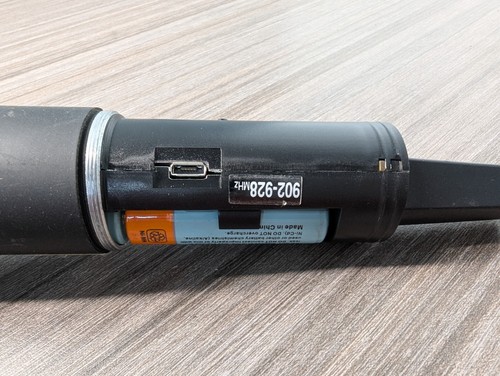 ClearOne H18 860-6003-001 WIRELESS Handheld Cardioid - Picture 10 of 10