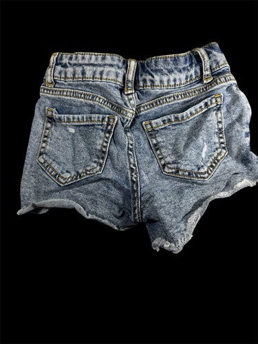 Wonder Nation Girls Size 6 denim shorts - Picture 3 of 3