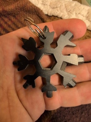 18 in 1 snowflake multi tool