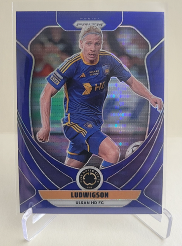 PANINI PRIZM CLUB WORLD CUP LUDWIGSON BLUE PULSAR 2025 #190 Ser #176/275 - Imagen 1 de 2