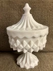 Vtg L. E. Smith  "Carousel" Diamond Point Milk Glass Covered Candy Dish/Compote