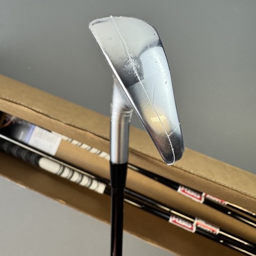 Mizuno JPX 925 Hot Metal Pro Irons 5-PW KBS T/Lite Black PVD Stiff +0.5'' 2 Up - Picture 3 of 11