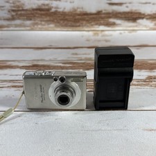 CANON PowerShot SD600 6.0MP Digital ELPH Camera W/ Charger  Battery Works Great