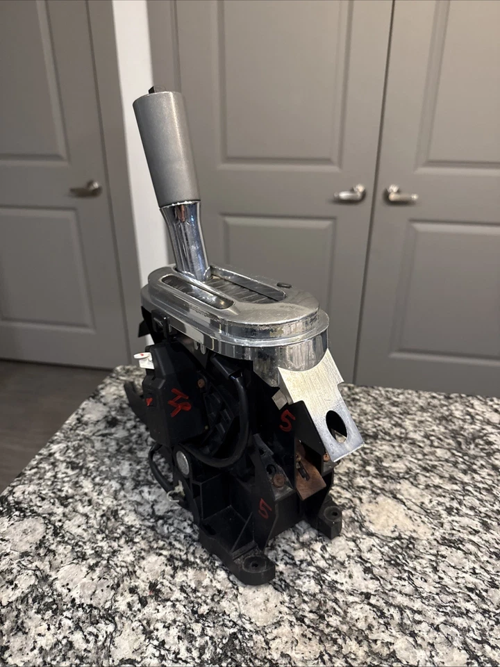 2004-2008 Ford F150 Truck AUTOMATIC Center FLOOR GEAR SHIFTER ASSEMBLY (5) - Image 3 of 4