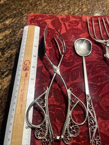 Vintage Metal Filigree Serving Fork, Spoon And Tongs - Picture 3 of 11