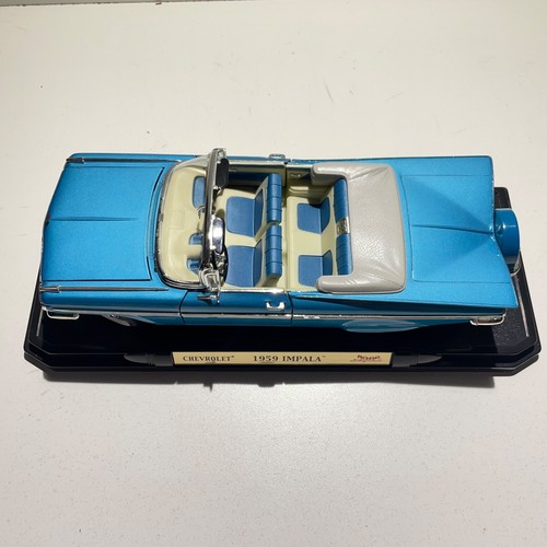 Road Signatures #92188 Maßstab 1:18 1959 Chevy Impala Convertible Open Box - Bild 10 von 11